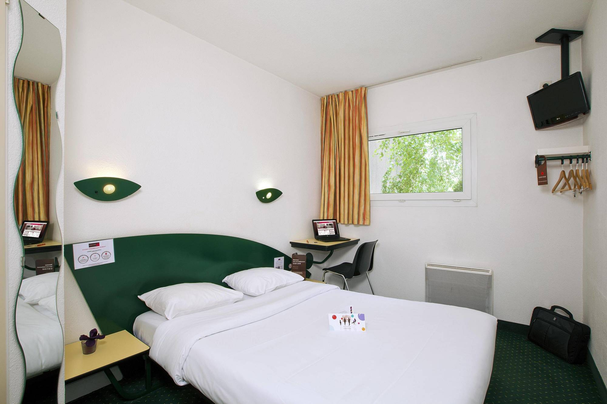Hotel Cerise Νανσύ Εξωτερικό φωτογραφία