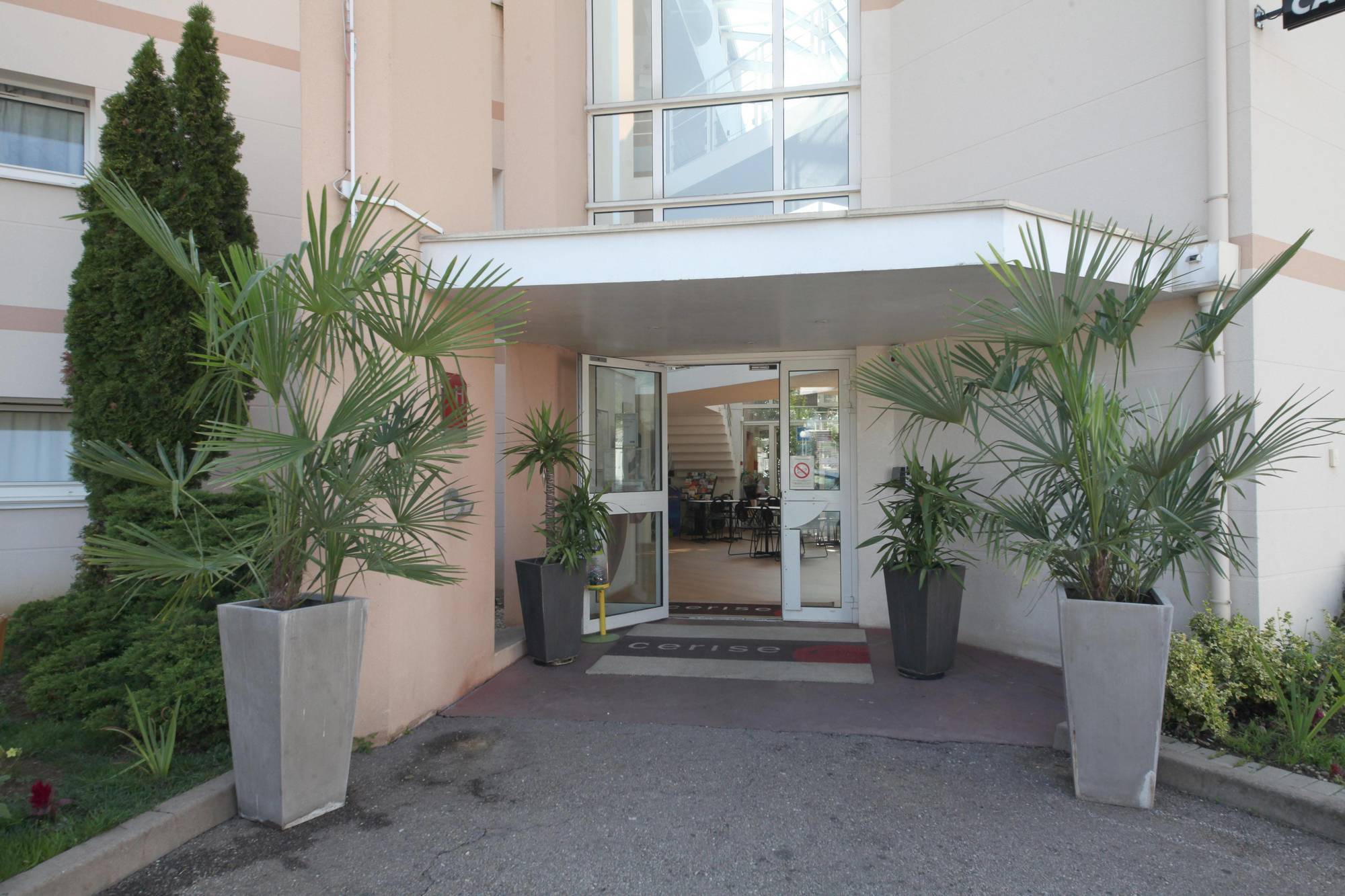Hotel Cerise Νανσύ Εξωτερικό φωτογραφία